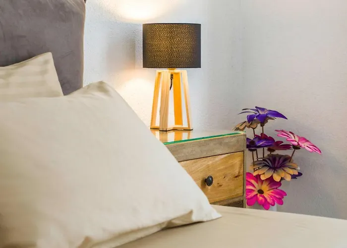 Alice Luxe 스플리트