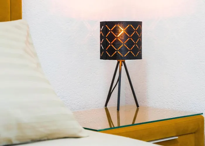 Alice Luxe 스플리트