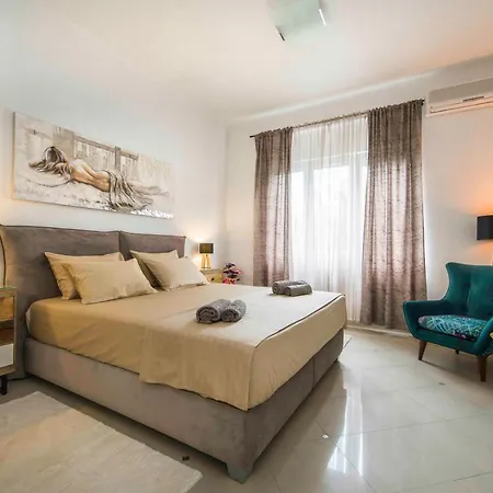 Alice Luxe Σπλιτ